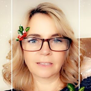 Meet your Posher, Alyson